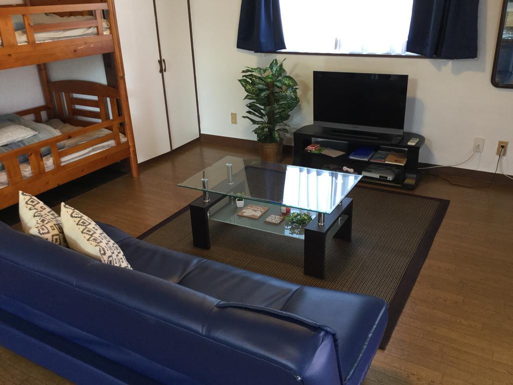 Pension Sea Shells Мотобу Екстер'єр фото